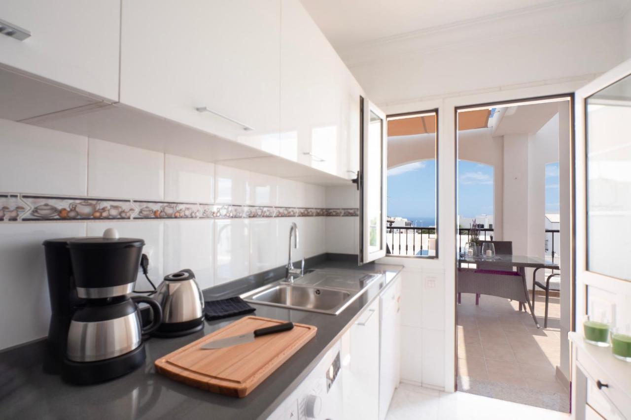 Comfortable And Modern Apartment Next To The Avenida Central In Tias Bagian luar foto