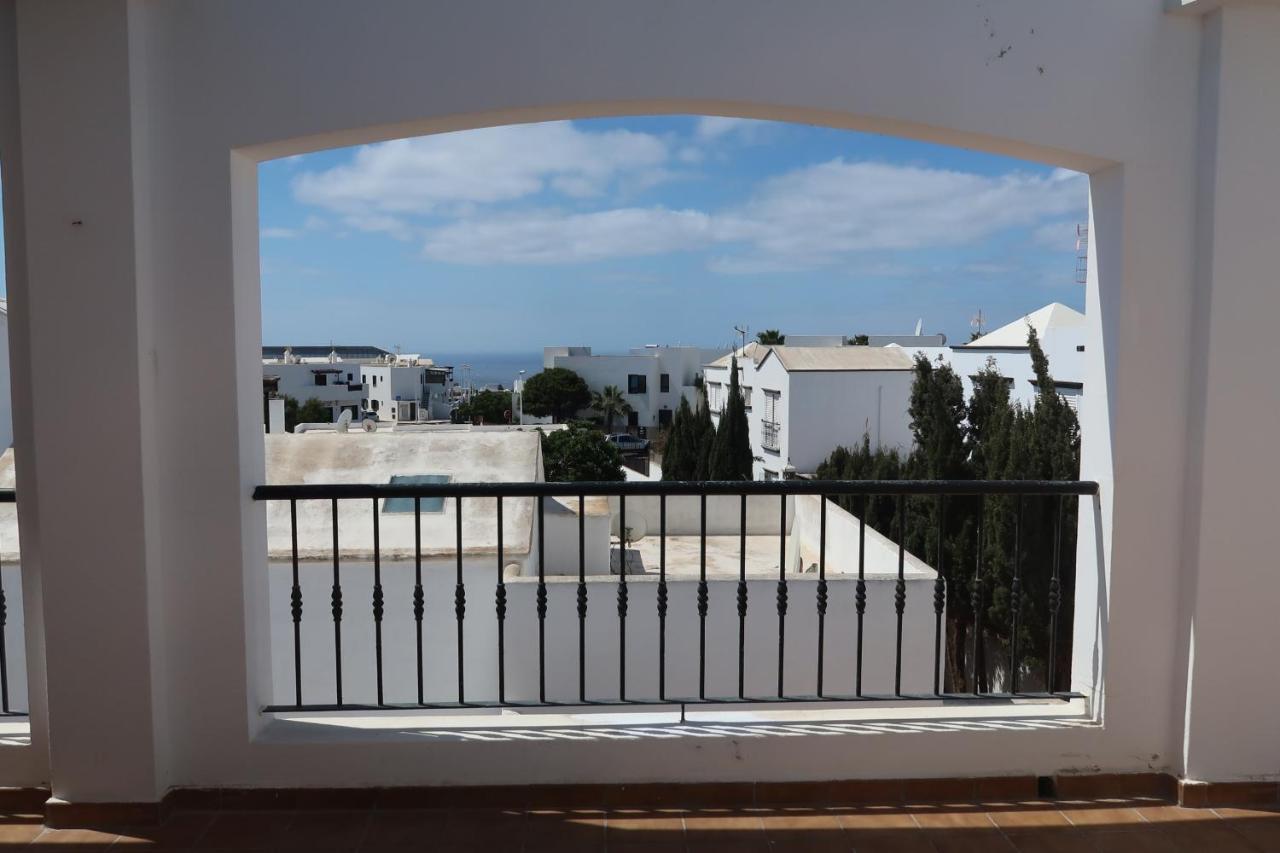 Comfortable And Modern Apartment Next To The Avenida Central In Tias Bagian luar foto